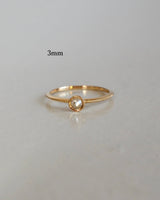 婚約指輪 朝つゆ