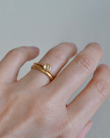 婚約指輪 朝つゆ