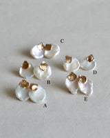 花びら ピアス