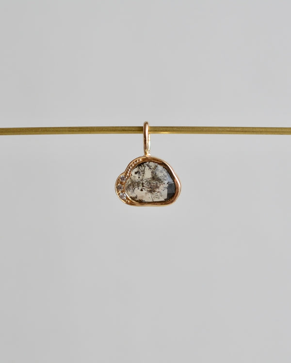 オアシス チャーム　ナチュラルダイヤモンド　雲