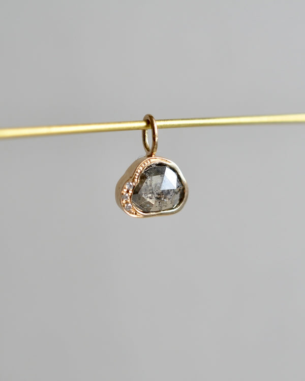 オアシス チャーム　ナチュラルダイヤモンド　雲