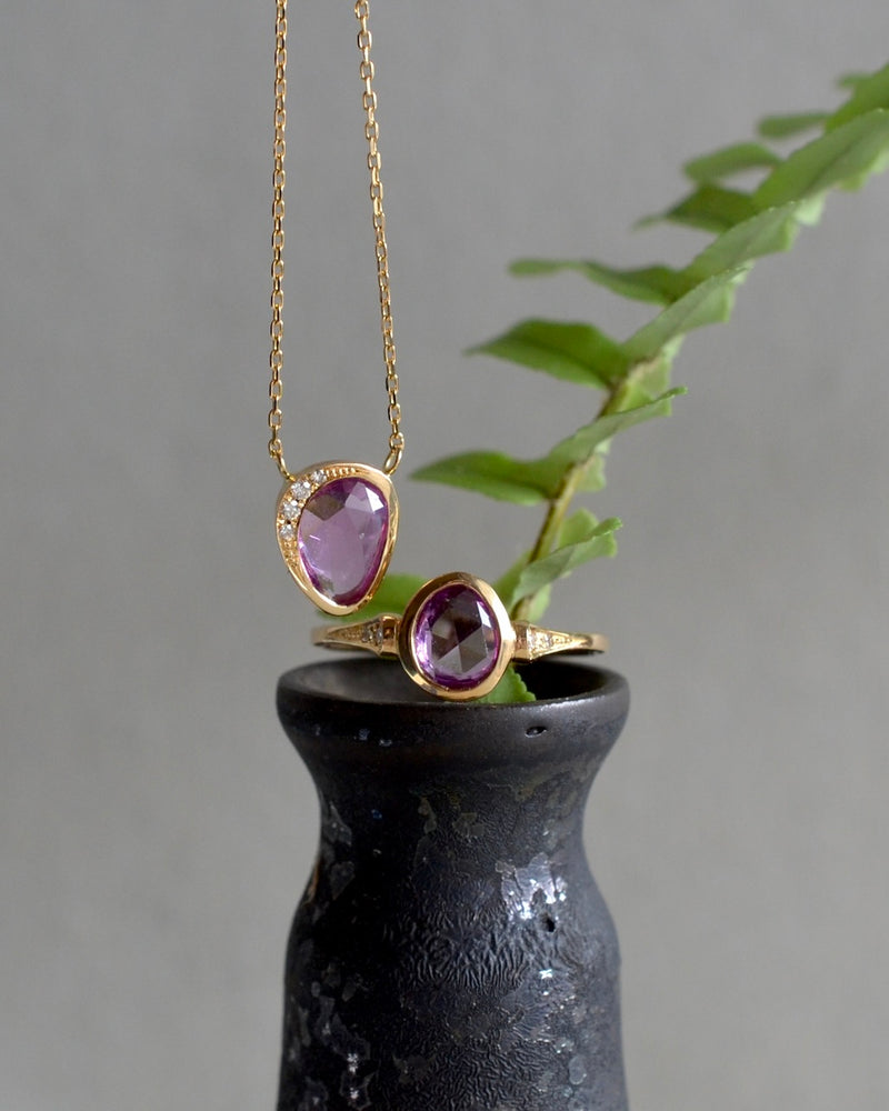 オアシス　ネックレス ピンクサファイア