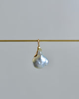 オアシス チャーム　南洋真珠　ドロップ　