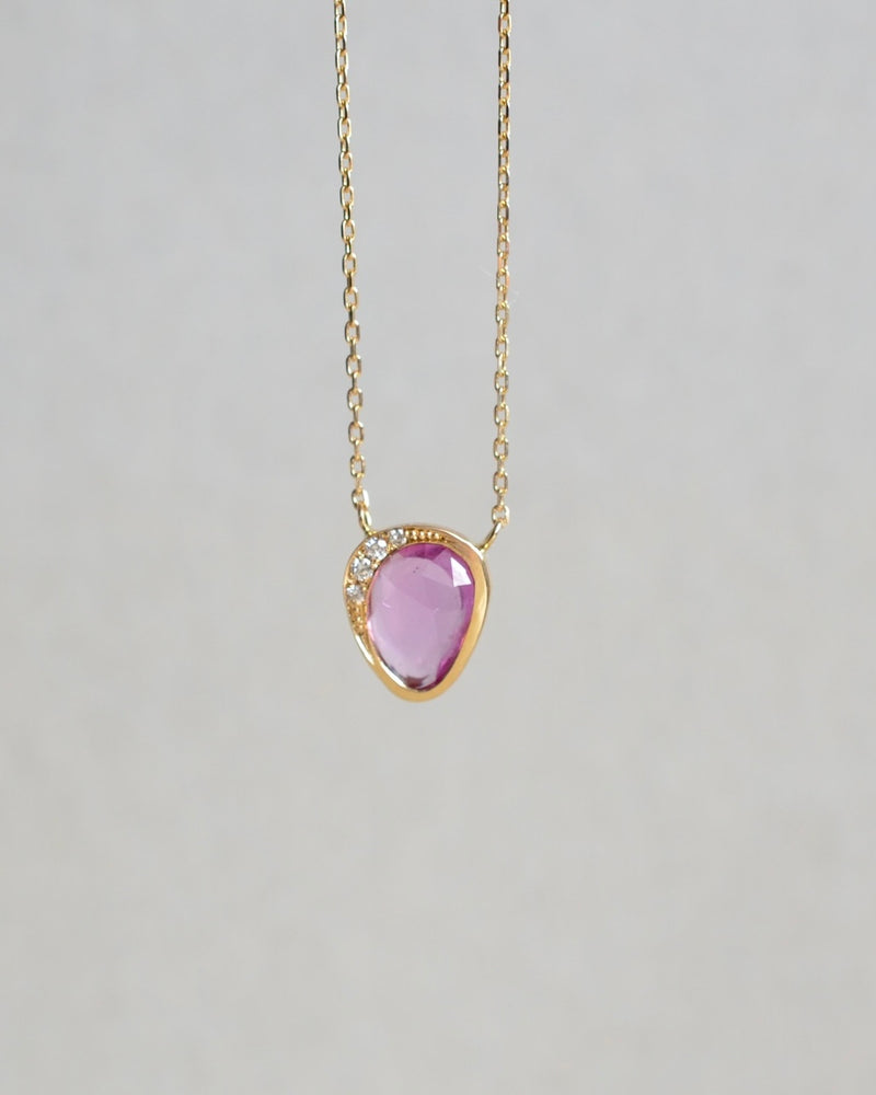 オアシス　ネックレス ピンクサファイア