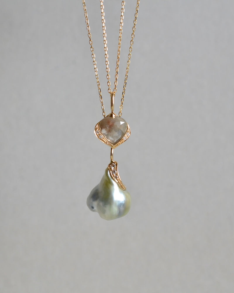 オアシス チャーム　南洋真珠　ドロップ　