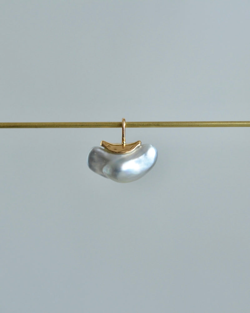 オアシス チャーム　南洋真珠　白い小舟