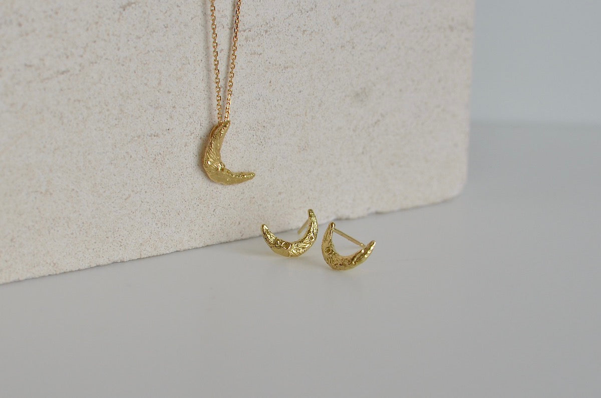 月面 三日月 ピアス – Mitu Jewelry