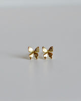 蝶々 ピアス